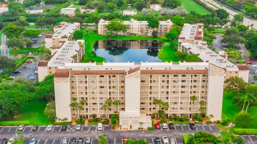 14460 Strathmore Lane #704 Delray Beach, FL 33446