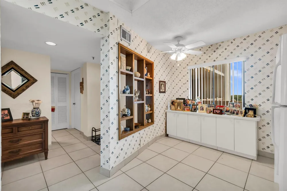 14460 Strathmore Lane #704 Delray Beach, FL 33446