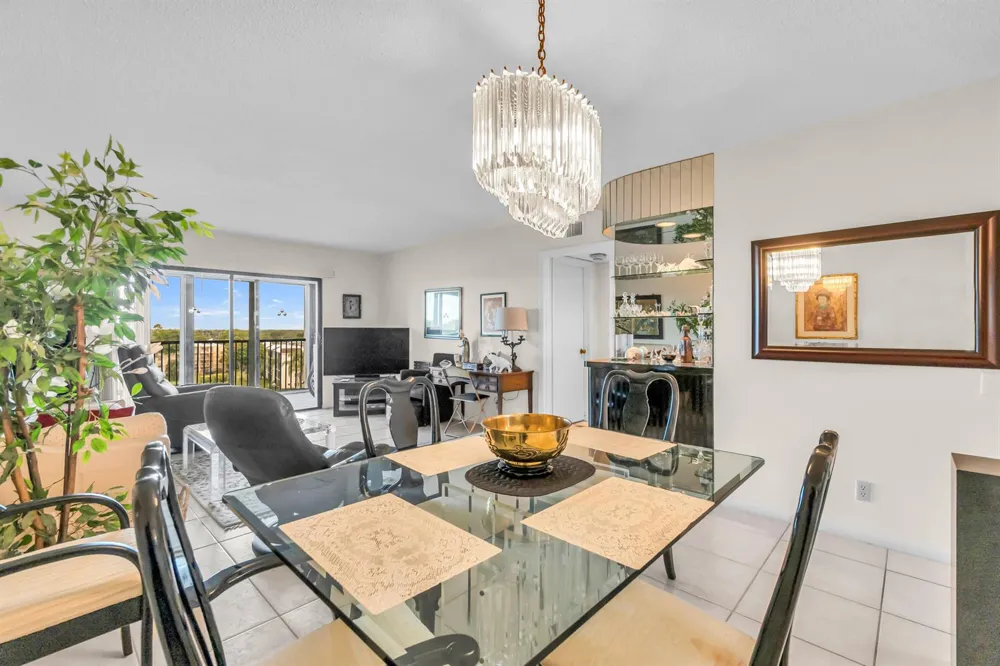 14460 Strathmore Lane #704 Delray Beach, FL 33446