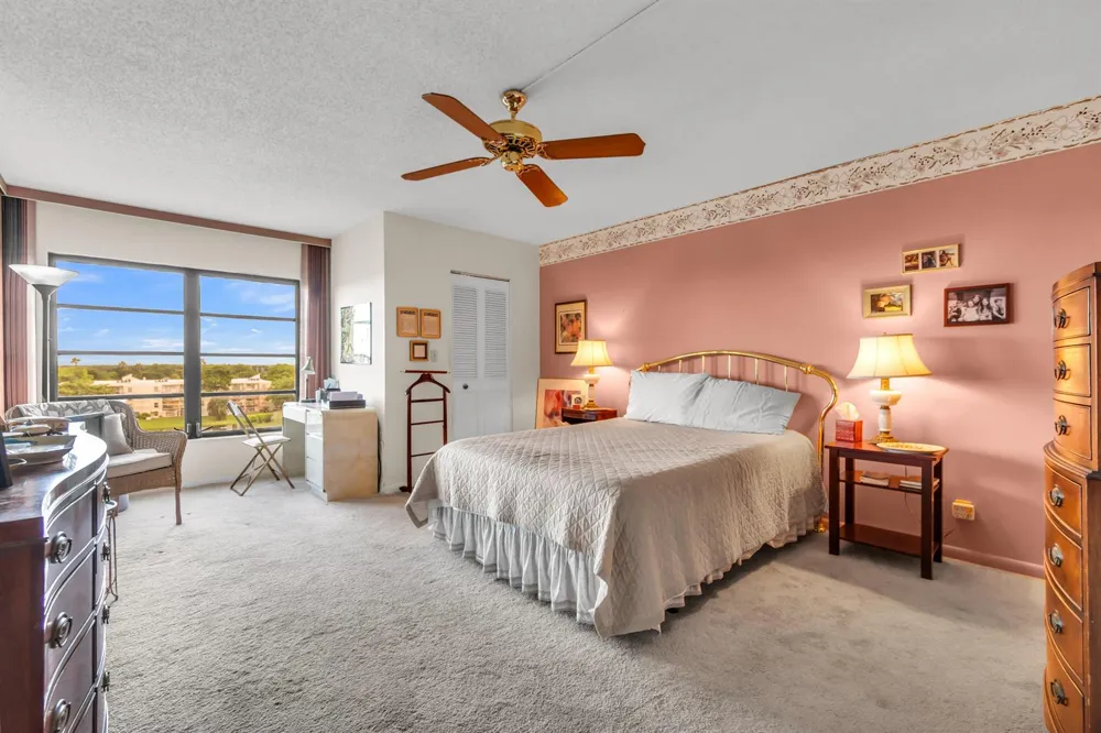 14460 Strathmore Lane #704 Delray Beach, FL 33446