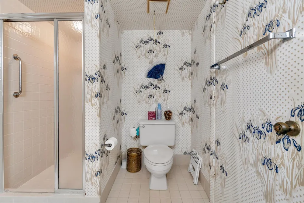 14460 Strathmore Lane #704 Delray Beach, FL 33446