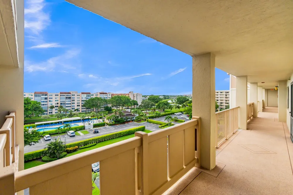 14460 Strathmore Lane #704 Delray Beach, FL 33446