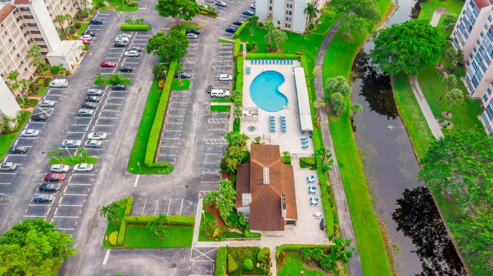 14460 Strathmore Lane #704 Delray Beach, FL 33446