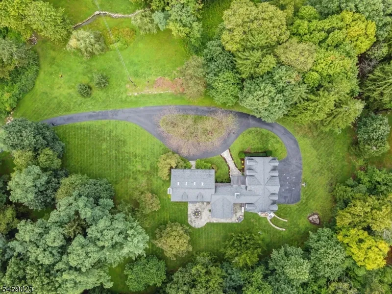 1 Woodside Drive Montville, NJ 07005