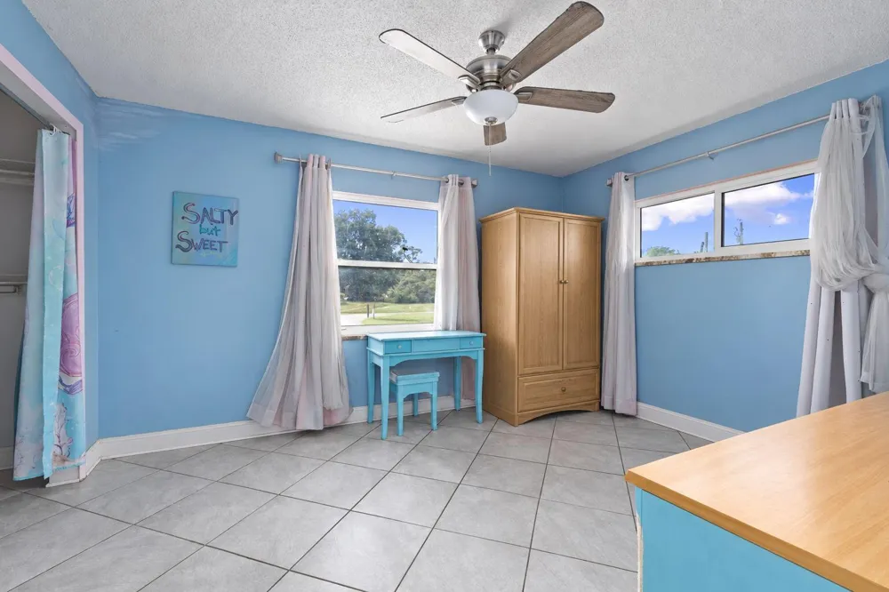 5111 EAGLE DRIVE Fort Pierce, FL 34951