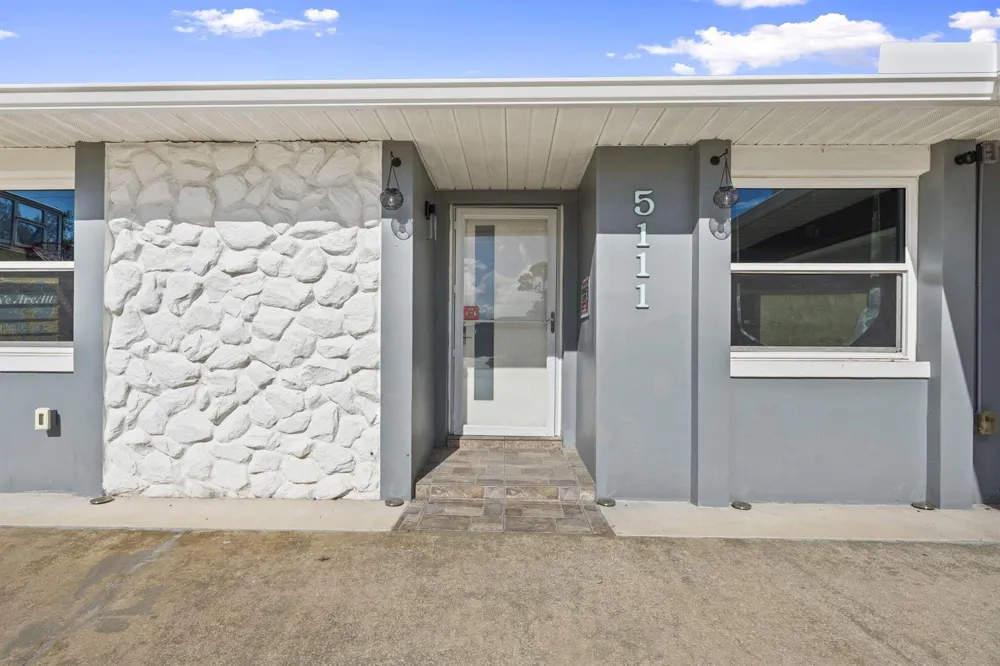 5111 EAGLE DRIVE Fort Pierce, FL 34951