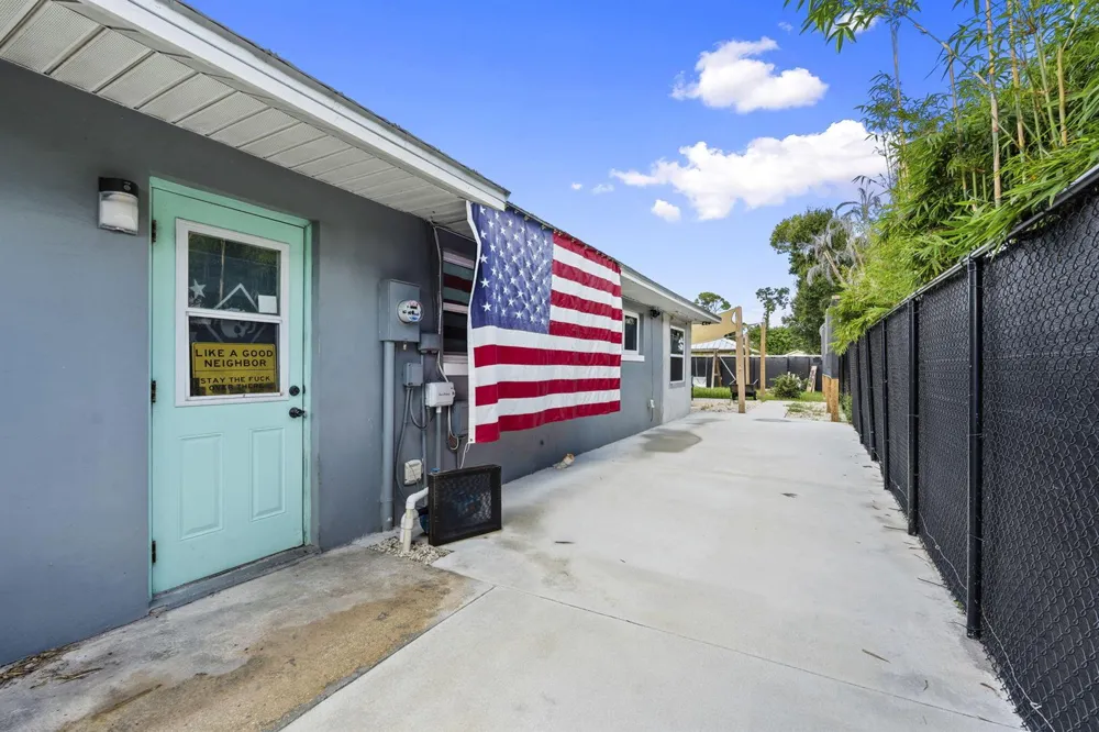 5111 EAGLE DRIVE Fort Pierce, FL 34951
