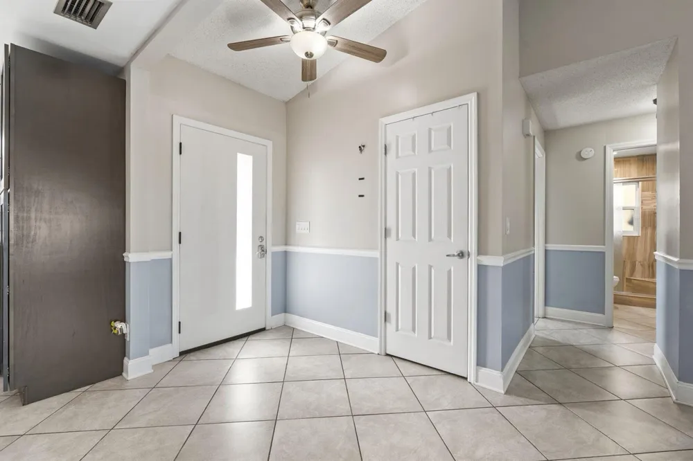 5111 EAGLE DRIVE Fort Pierce, FL 34951