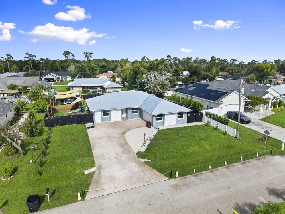 5111 EAGLE DRIVE Fort Pierce, FL 34951