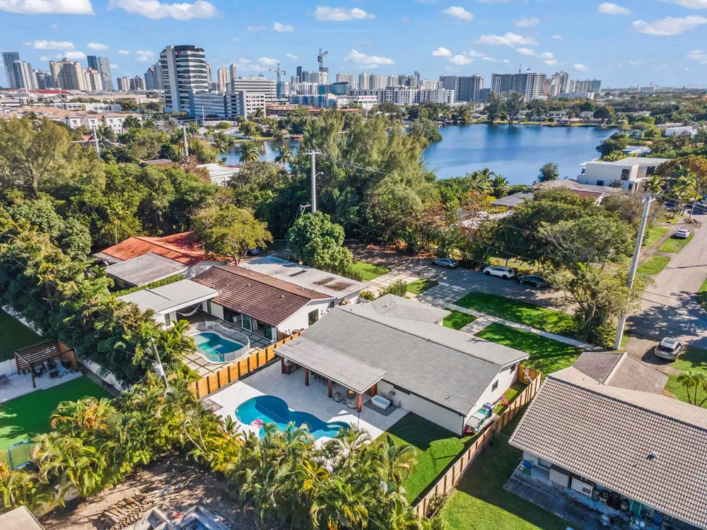 2451 NE 199th Street Miami, FL 33180