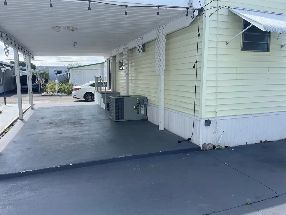 812 SW 1ST COURT Hallandale Beach, FL 33009