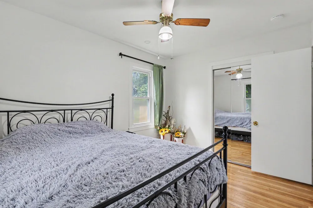 2429 Linda Avenue SE Grand Rapids, MI 49546