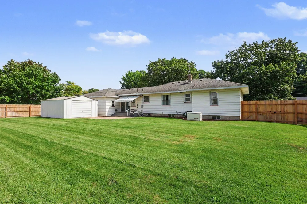 2429 Linda Avenue SE Grand Rapids, MI 49546