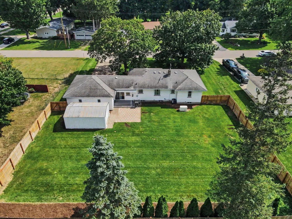 2429 Linda Avenue SE Grand Rapids, MI 49546