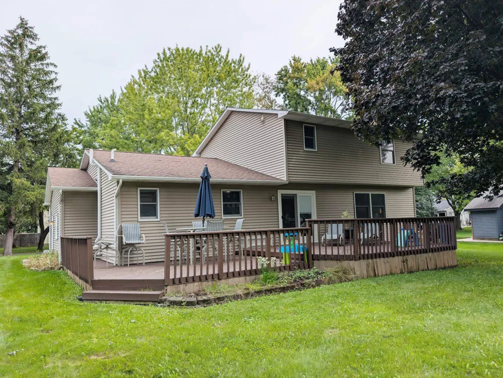 306 Hampton Drive Durand City, MI 48429
