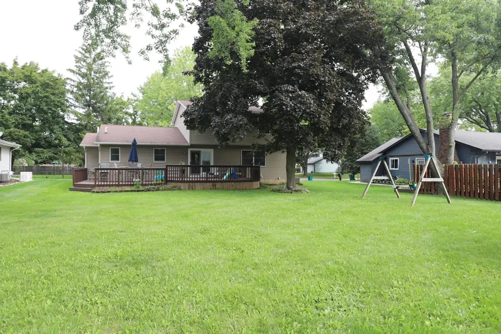 306 Hampton Drive Durand City, MI 48429