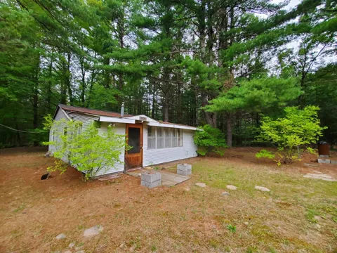 888 W Greenwood Road