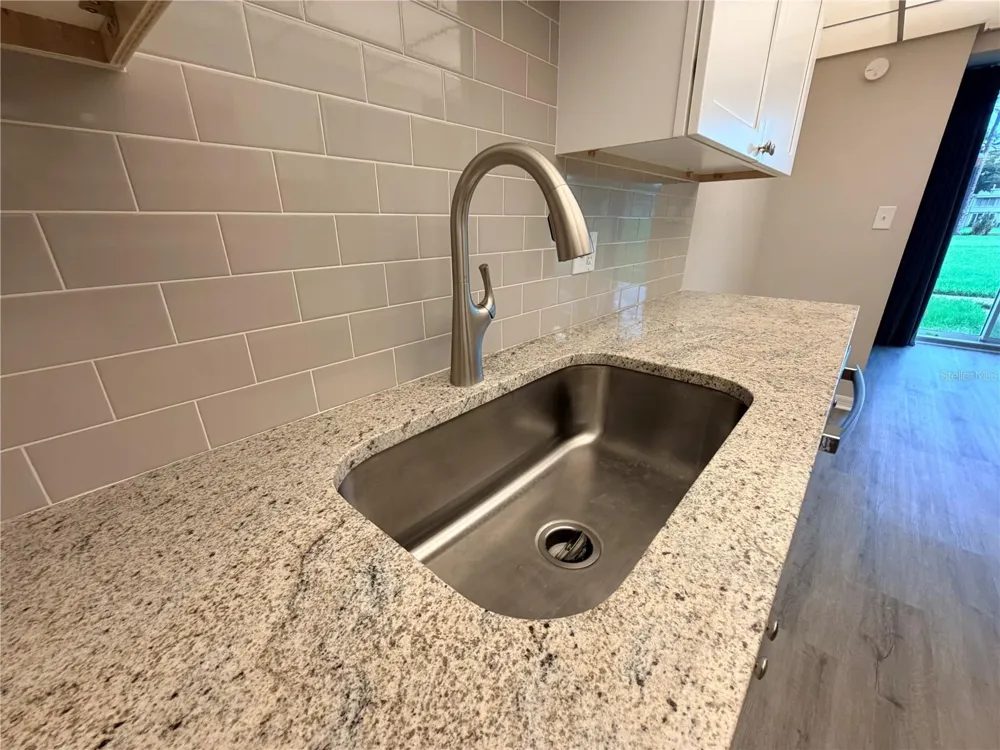 4885 1ST STREET NE #117 St Petersburg, FL 33703