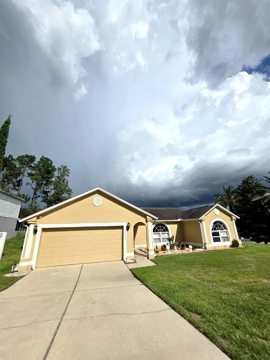 15732 SWITCH CANE STREET Clermont, FL 34711