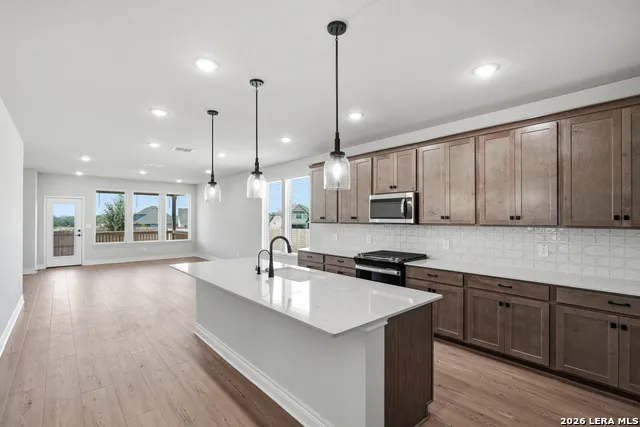 12412 Dime Box San Antonio, TX 78253