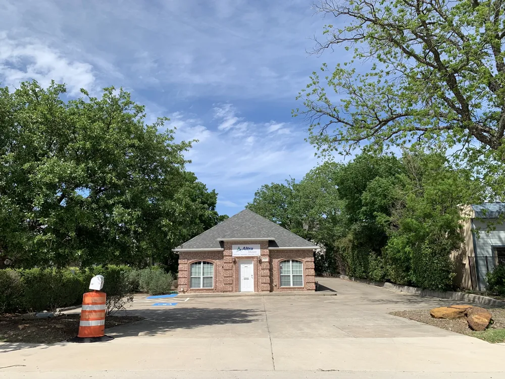 105 Denton Drive Roanoke, TX 76262