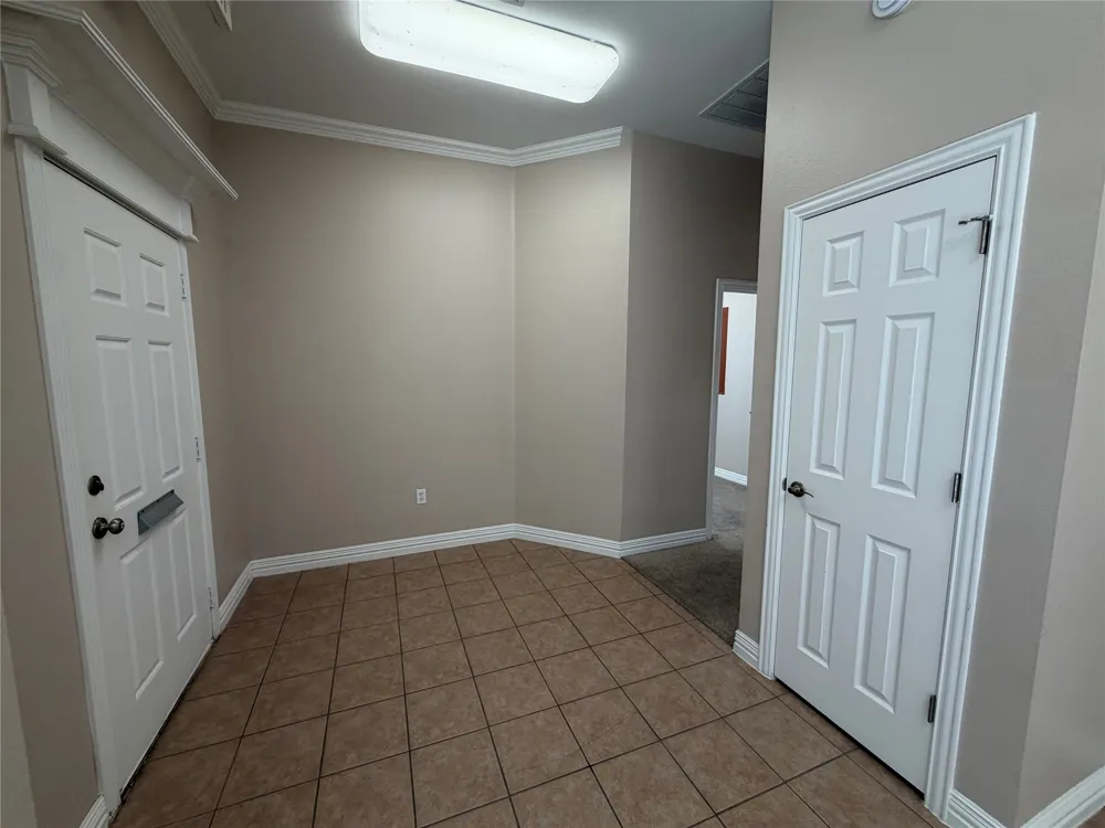 105 Denton Drive Roanoke, TX 76262