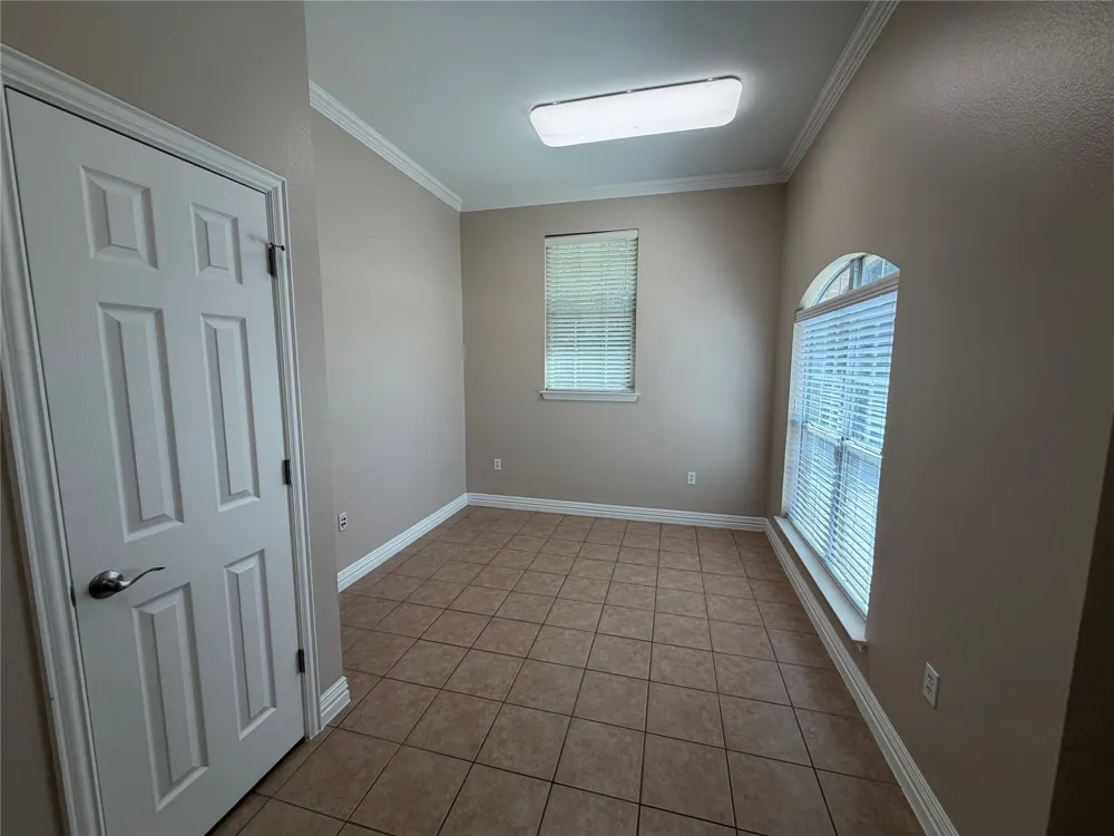 105 Denton Drive Roanoke, TX 76262