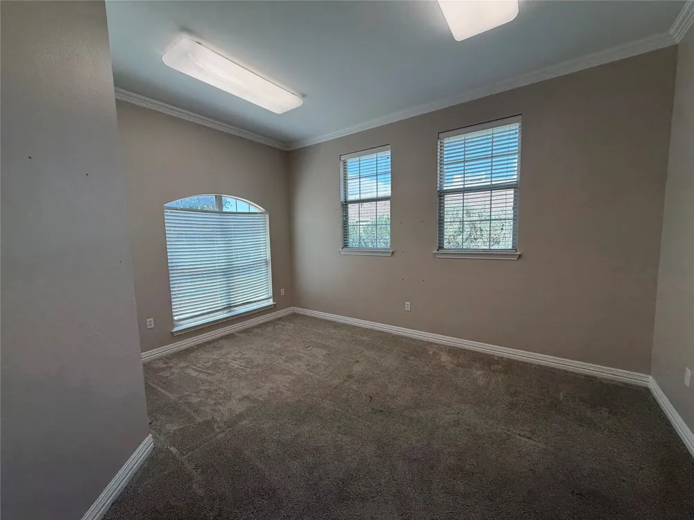 105 Denton Drive Roanoke, TX 76262