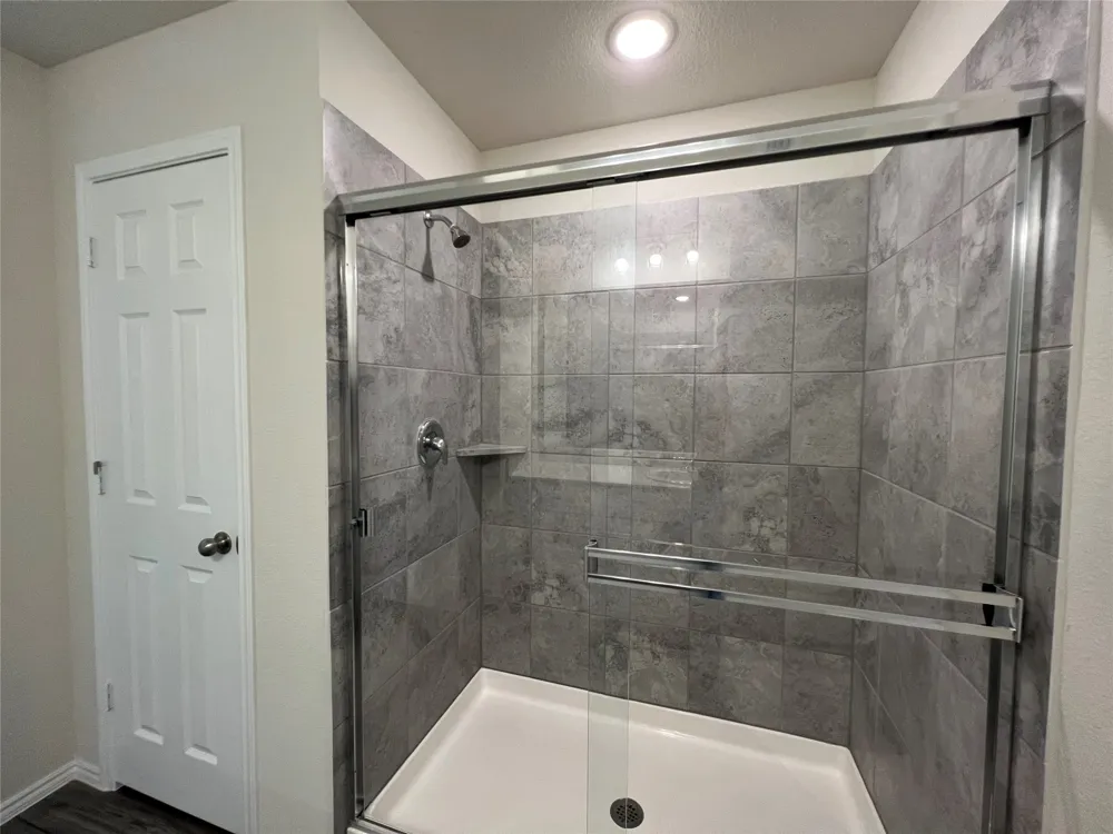 16013 Crews Avenue Haslet, TX 76052