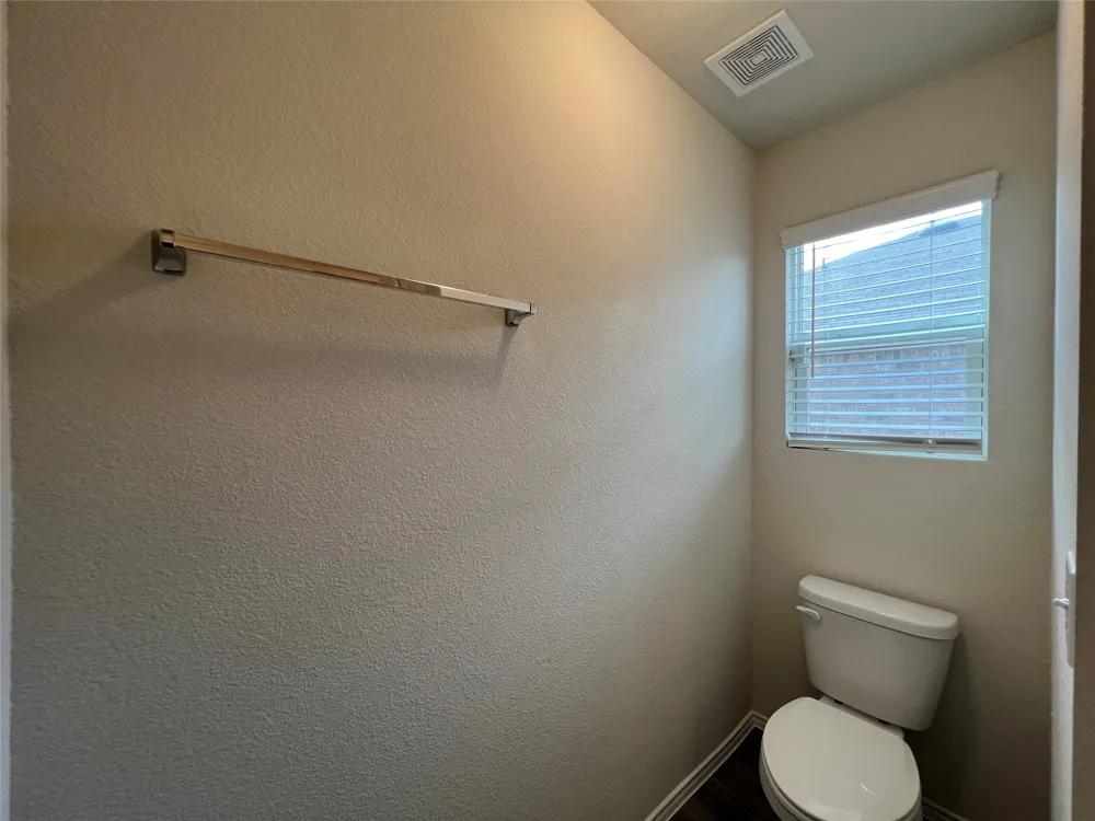 16013 Crews Avenue Haslet, TX 76052