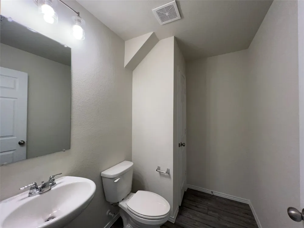 16013 Crews Avenue Haslet, TX 76052