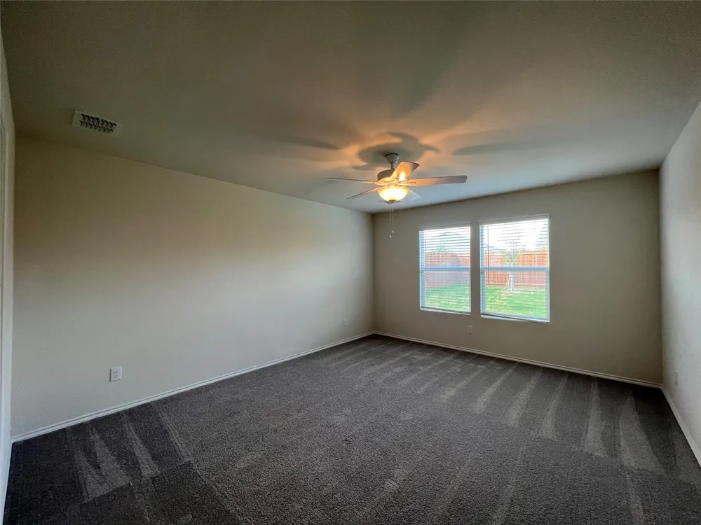 16013 Crews Avenue Haslet, TX 76052