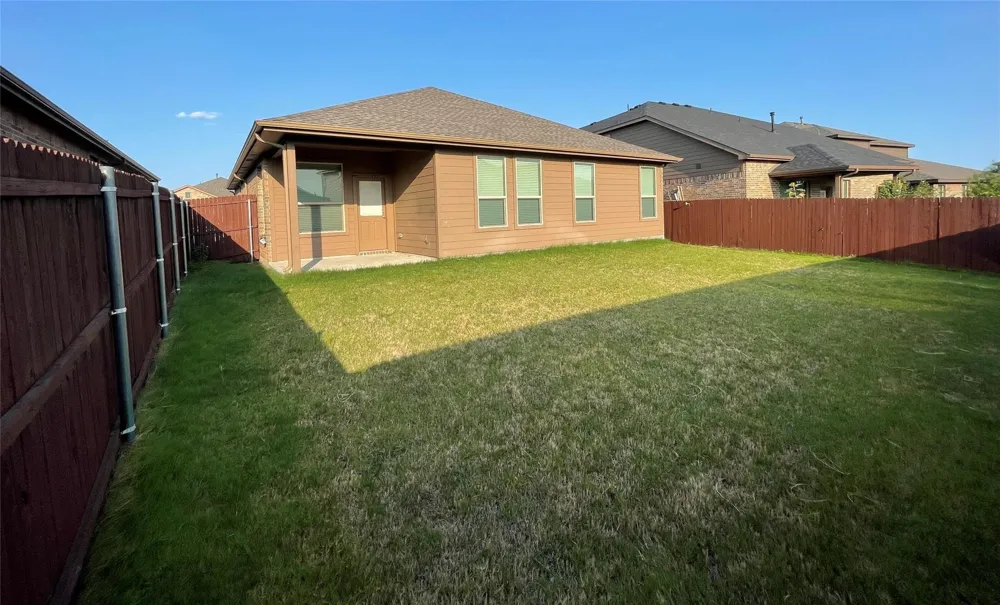 9109 Stormcrow Drive Fort Worth, TX 76179