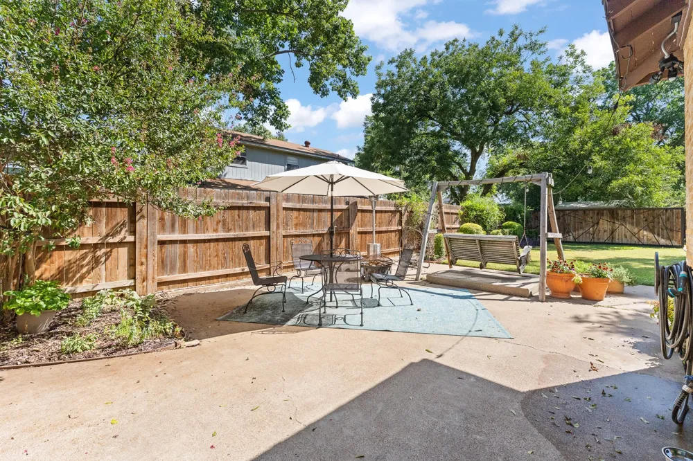 115 Bellevue Drive Cleburne, TX 76033