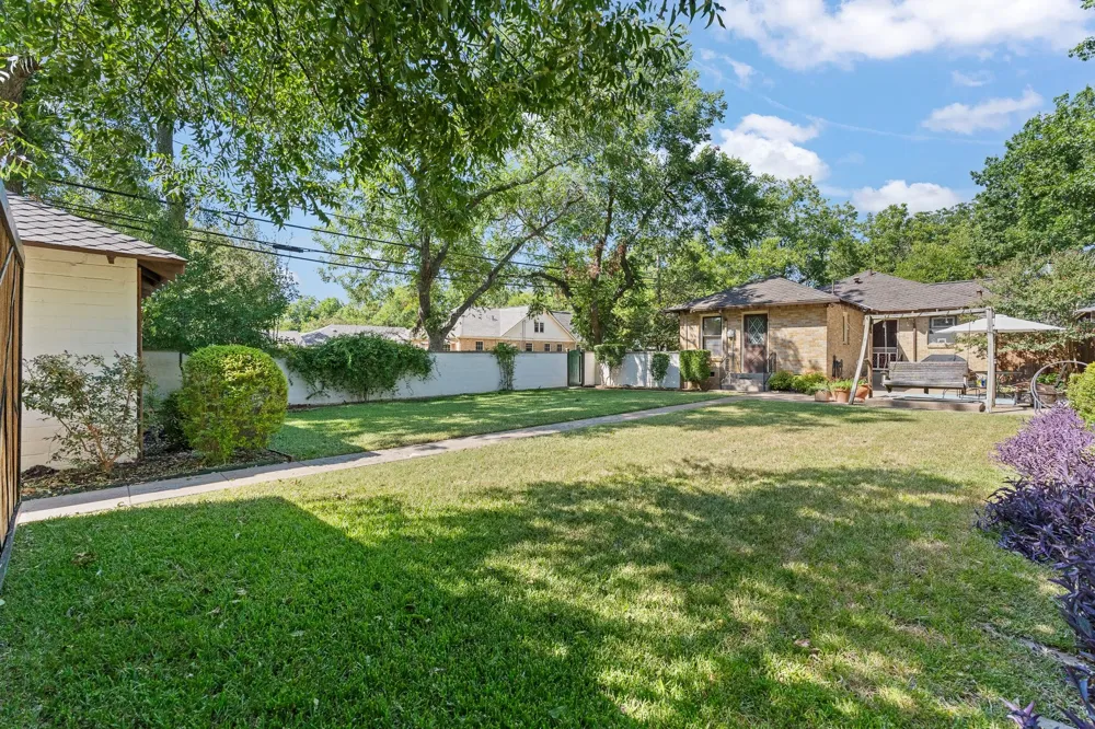 115 Bellevue Drive Cleburne, TX 76033
