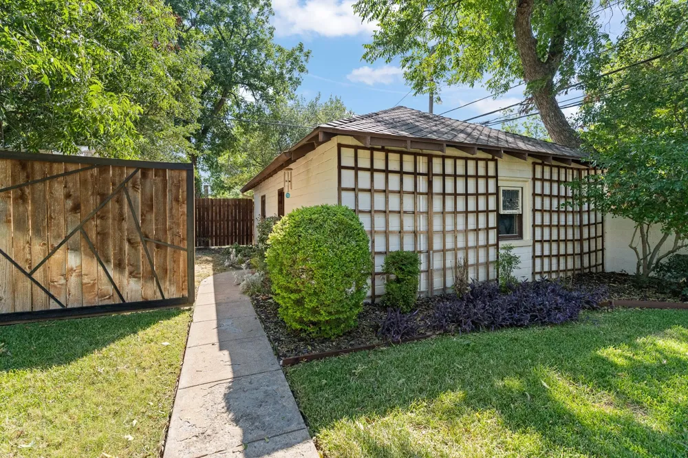 115 Bellevue Drive Cleburne, TX 76033