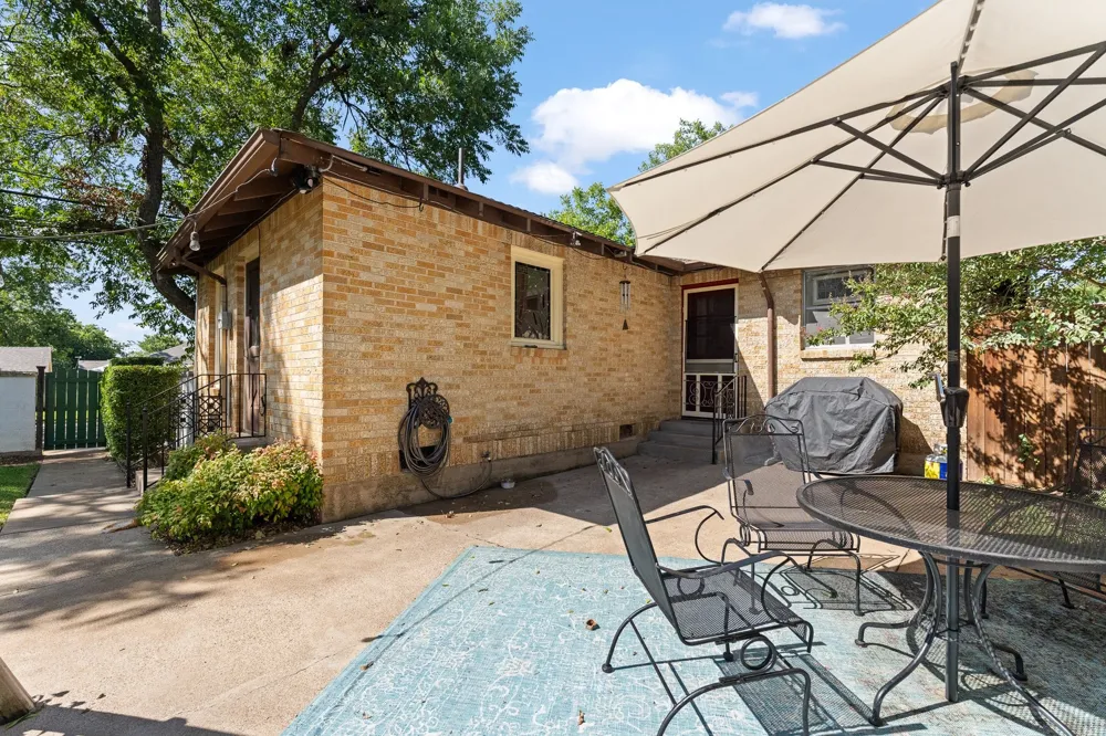 115 Bellevue Drive Cleburne, TX 76033