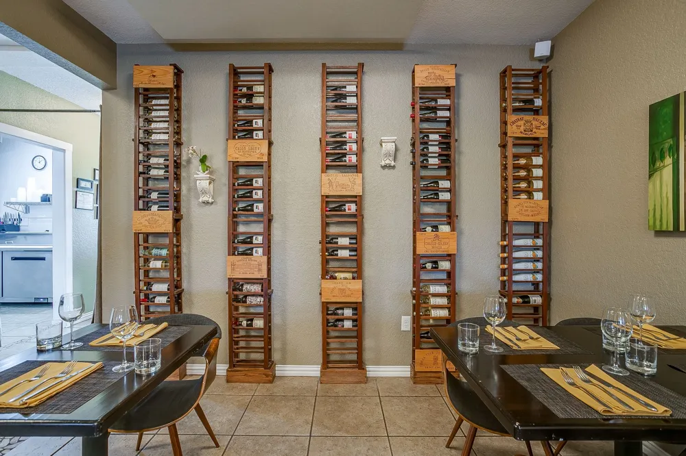605 Calinco Drive Granbury, TX 76048