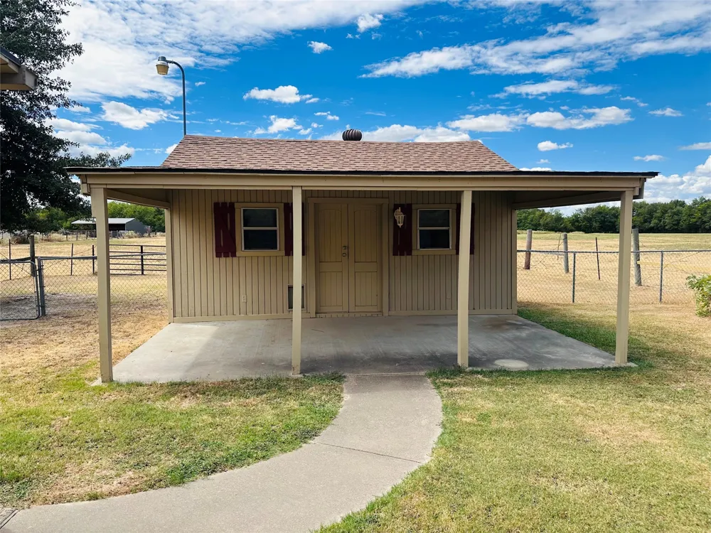 14203 County Road 2900 Eustace, TX 75124
