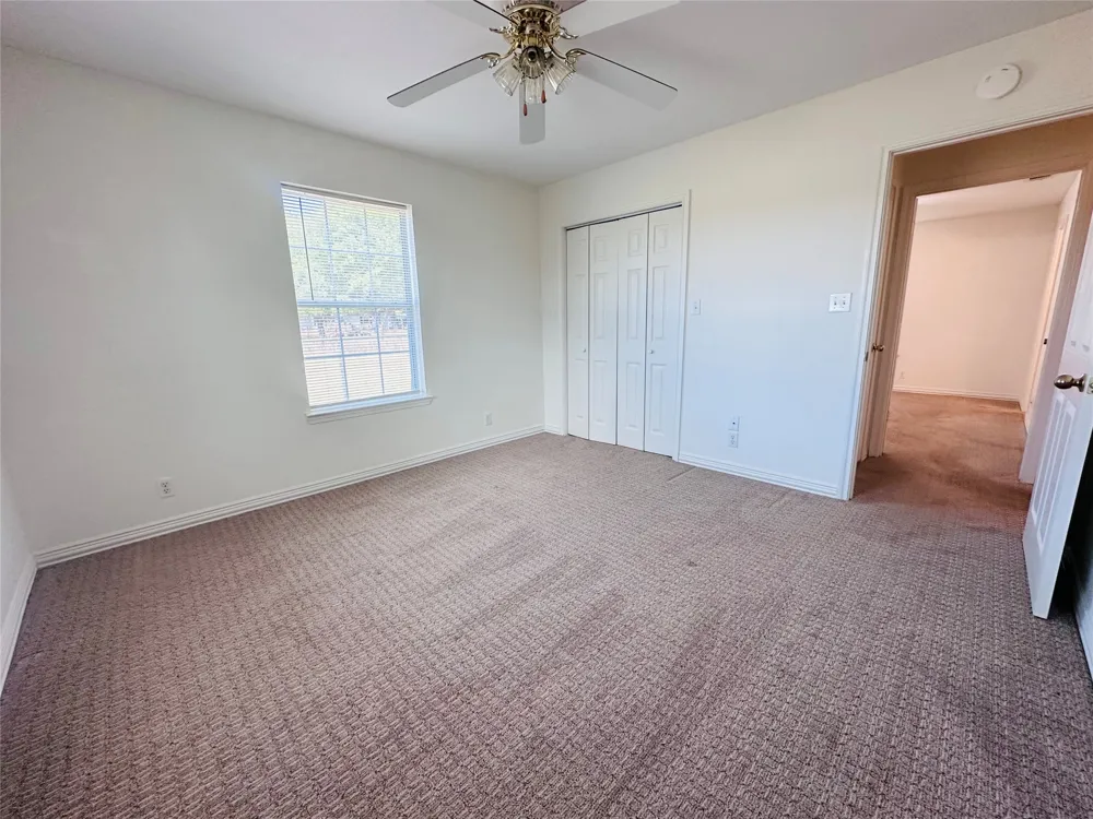 14203 County Road 2900 Eustace, TX 75124