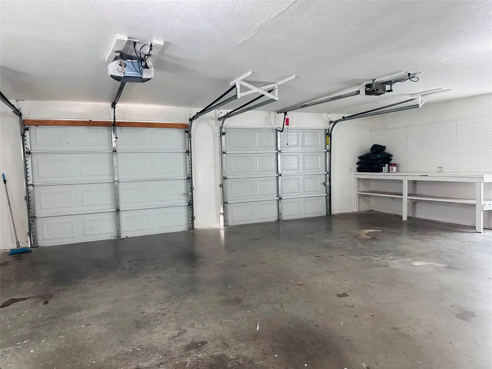 14203 County Road 2900 Eustace, TX 75124
