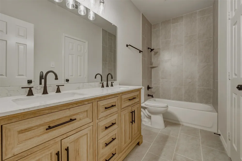 631 Lakeshore Boulevard Oak Point, TX 75068