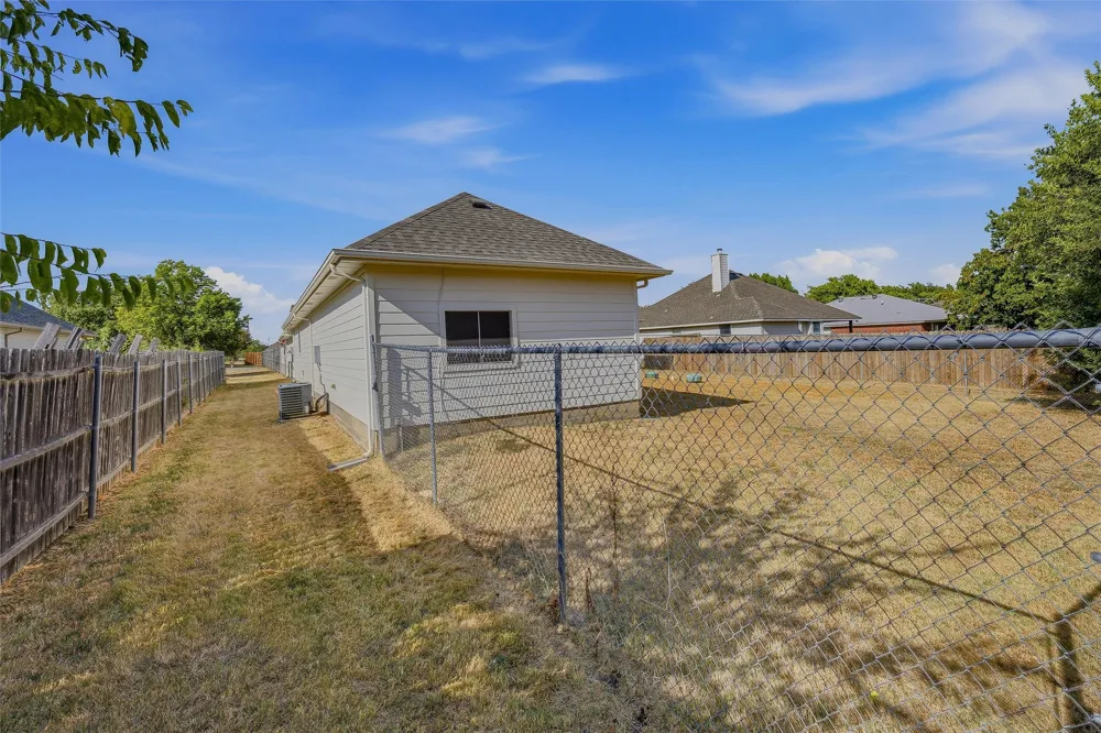 631 Lakeshore Boulevard Oak Point, TX 75068