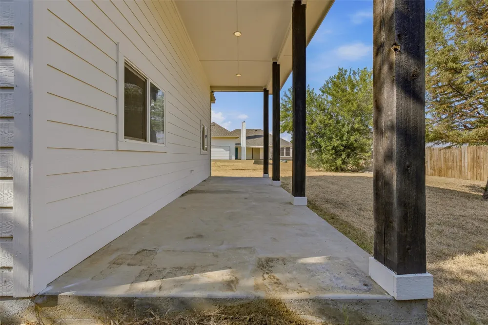 631 Lakeshore Boulevard Oak Point, TX 75068