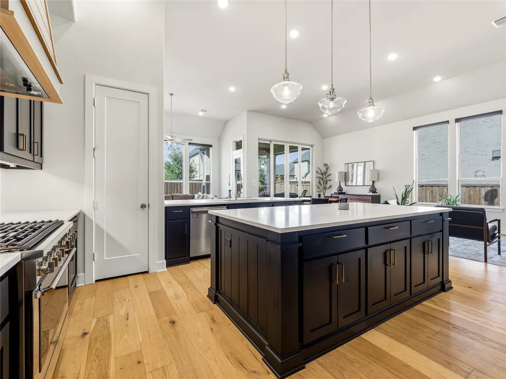 2370 Rainforest Drive Prosper, TX 75078