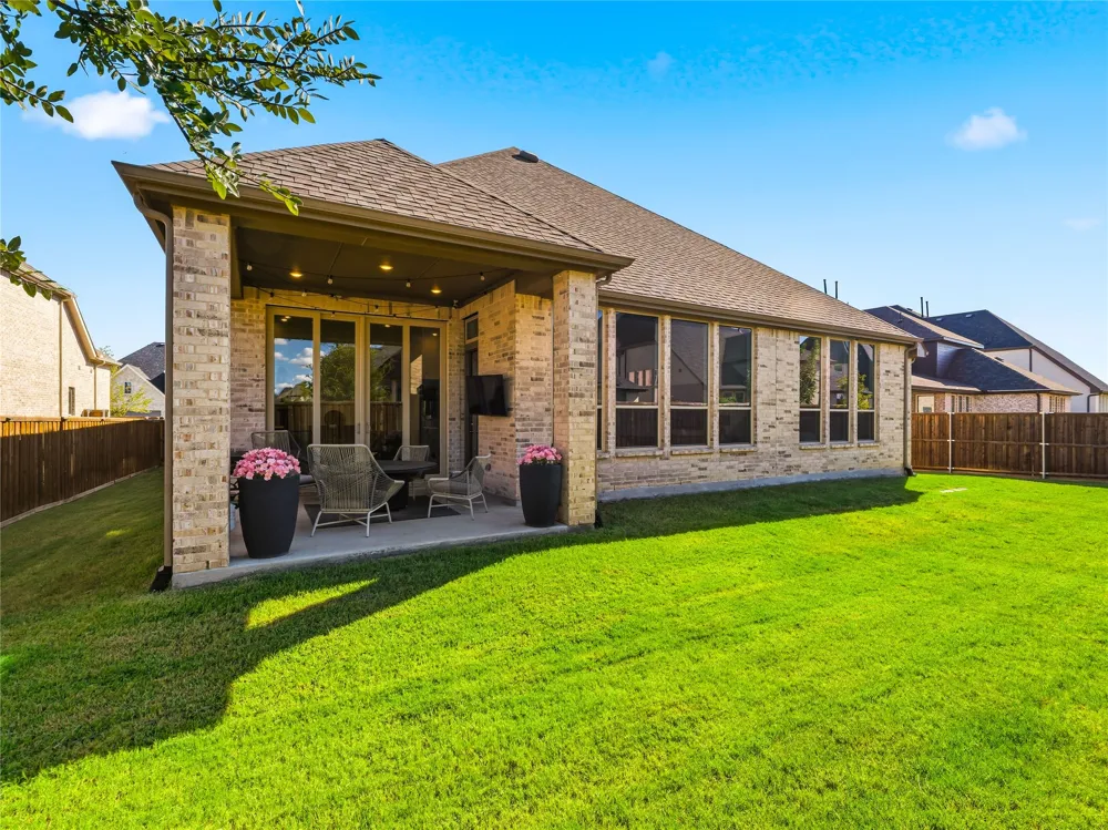 2370 Rainforest Drive Prosper, TX 75078