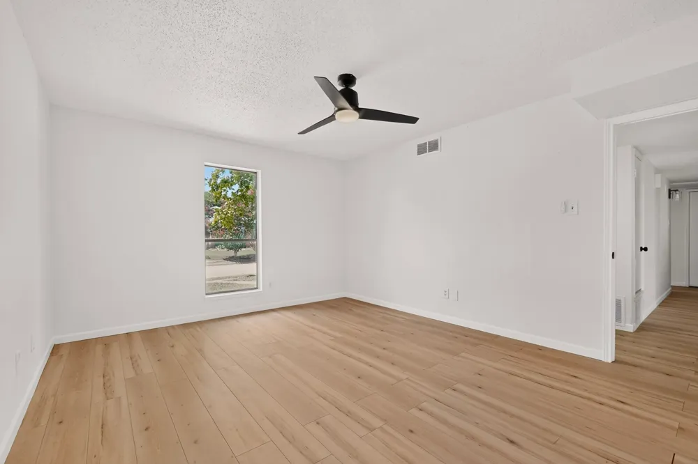 2938 Churchill Way Garland, TX 75044