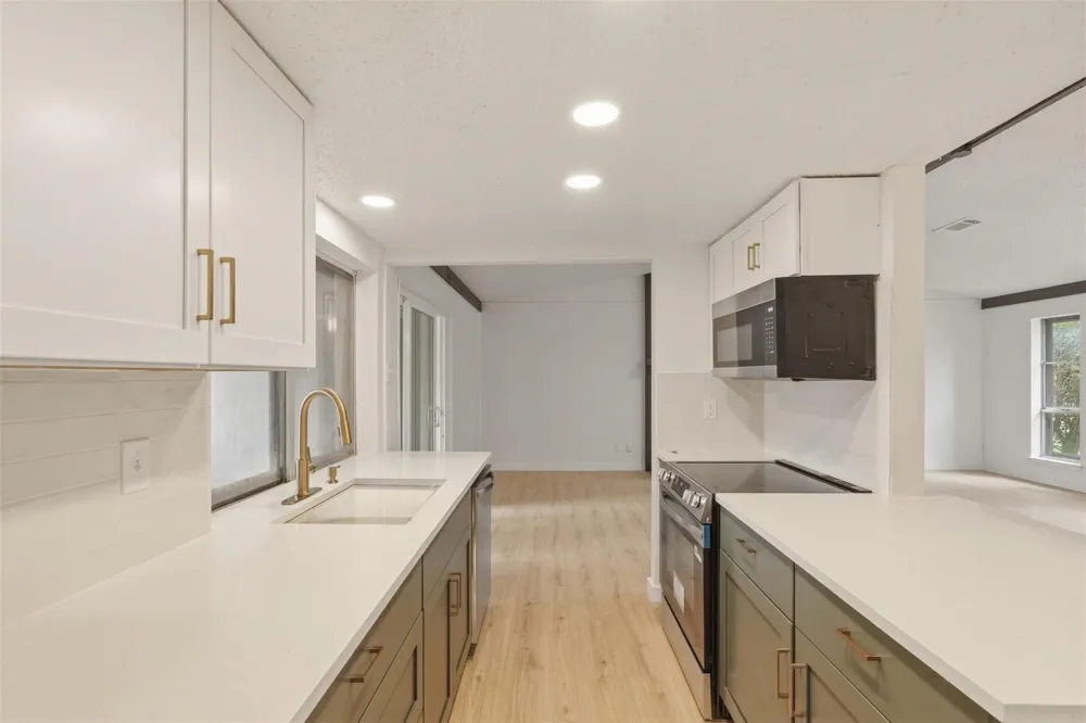 1101 Delores Drive Garland, TX 75040