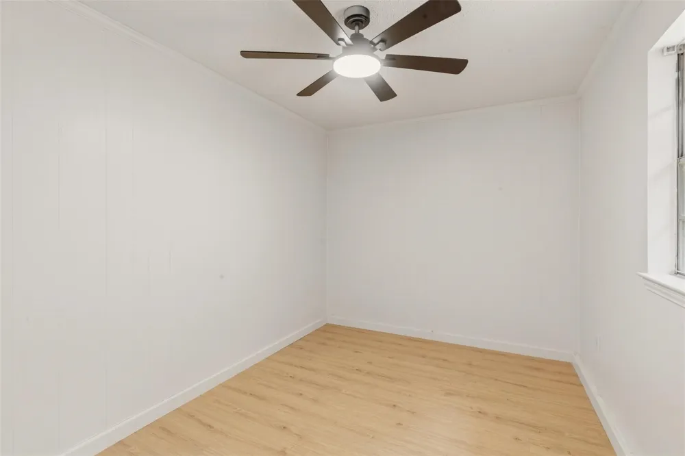 1101 Delores Drive Garland, TX 75040