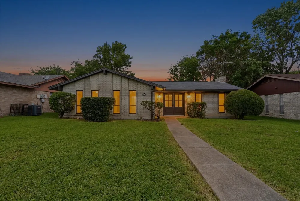 1101 Delores Drive Garland, TX 75040